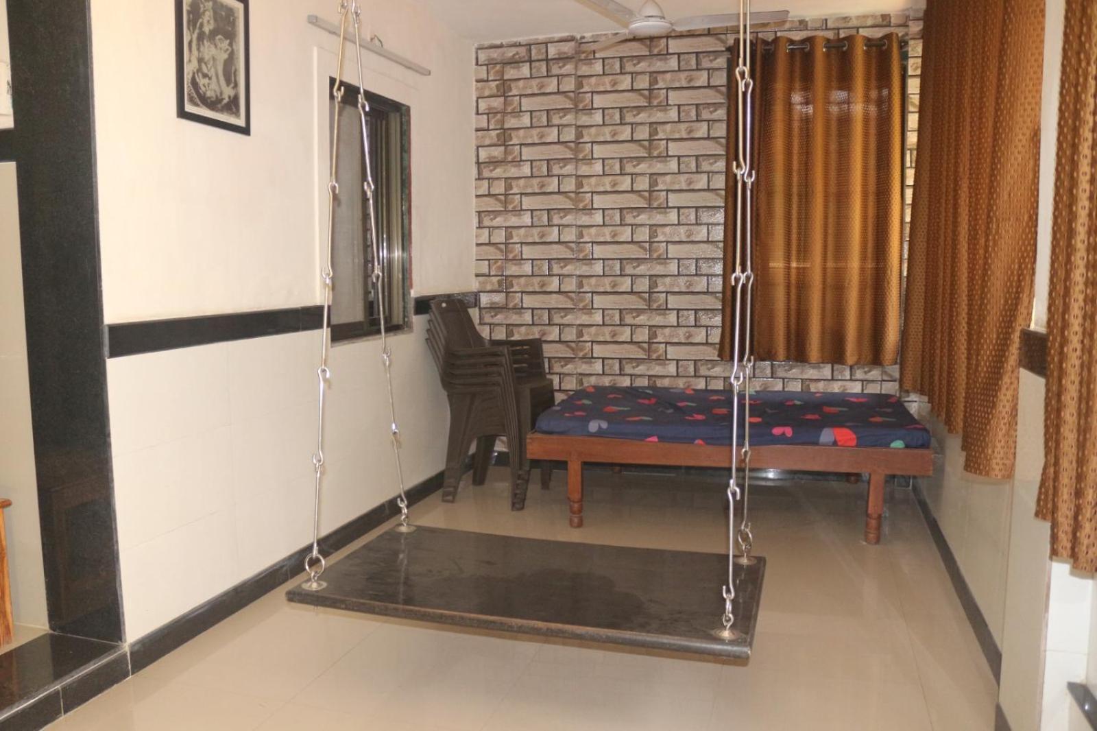 Hotel Phoenix Lonavala Eksteriør billede